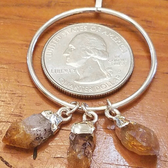 Earrings - Picture 3 of 3